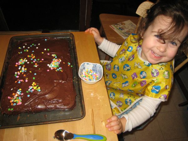 Phoebe proclaims the cake decorating to be done.